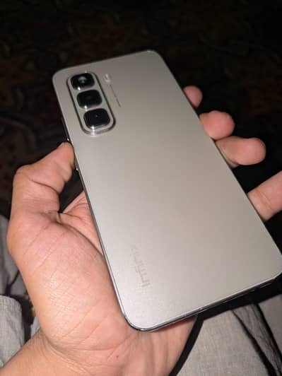 INFINIX HOT 50 PRO 8GB 128GB