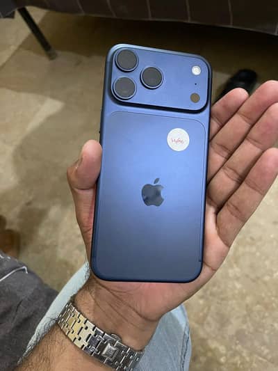 17 Pro max 256gb Sim locked