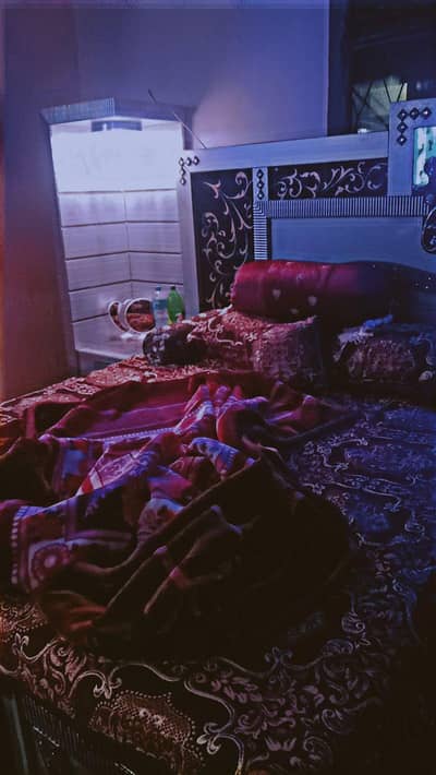 complete furniture for sale just 15 days use