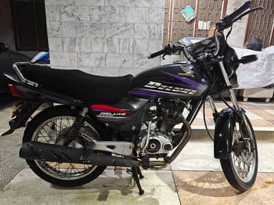 Honda CG 125 Deluxe 2017