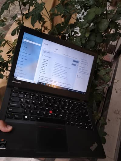 Lenovo Thinkpad core i5 4th generation SSD 128gb rame 8gb all ok