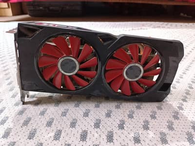 Selling XFX AMD Radeon RX 580 2048SP 8GB  10/10 Condition