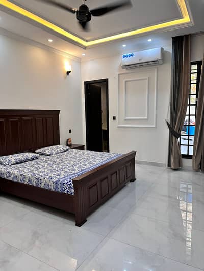 10 Maral upper portion for rent in Tauheed block Bahria Town Lahore