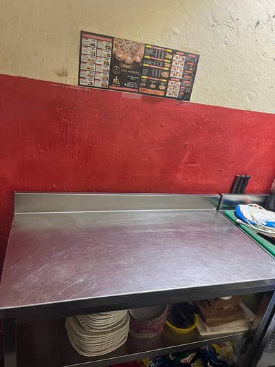 Fast food restaurants ka Sara Saman sell krna hai Urgent