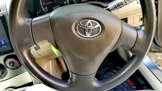 Toyota Corolla GLi 2010