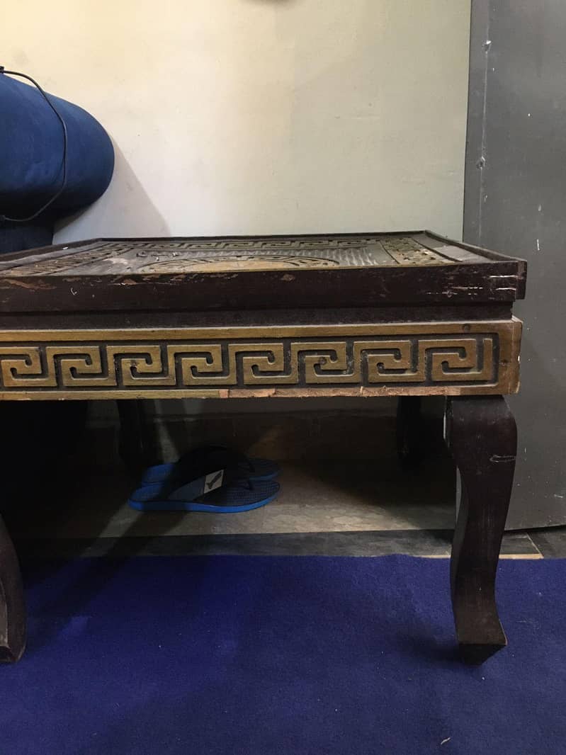 Single Sofa + Table 2