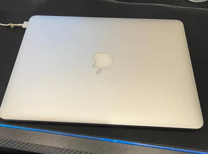 MacBook Pro (Retina, 13-inch, Early 2015)