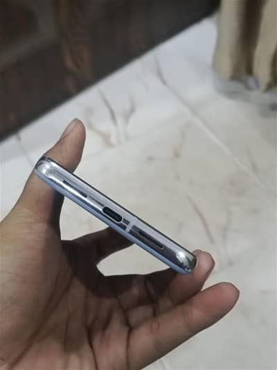 GOOGLE PIXEL 8 PRO APPROVED