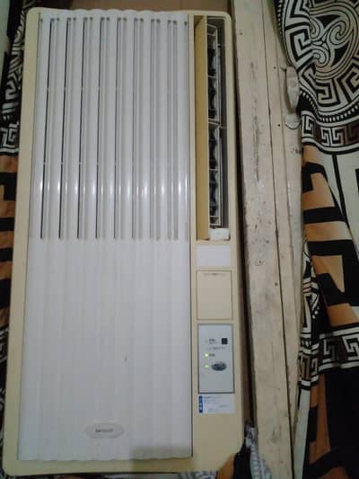 Window ac chilled cooling. 03172116559