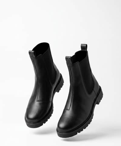 Elevate Your Stride: The Ultimate Chelsea Boots.