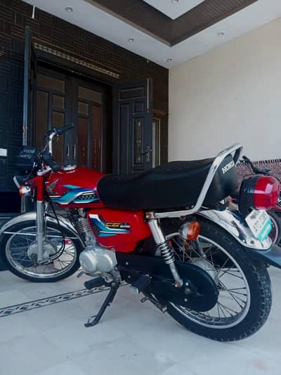 Honda CG 125 2024 Model|One Hand Used|Total Genuiene|Sealed Engine|