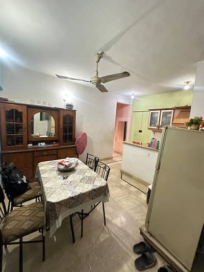 Flat Available For Sale,3 Bed DD First Floor, West Open, 200 ft Road Facing, Block 7, Gulistan-e-Johar (Prime Location)!