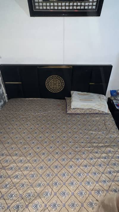 Bed,sofa,dining,Almari,drawer  read must description