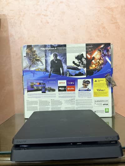 Playstation 4 Slim