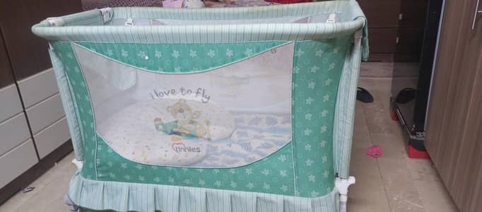baby play bassinet