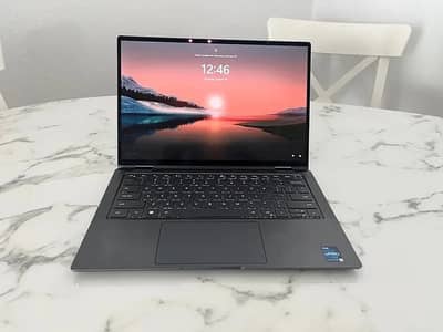 Dell Latitude 9330 2-in-1 Intel i7 12th Gen Powerful Machine