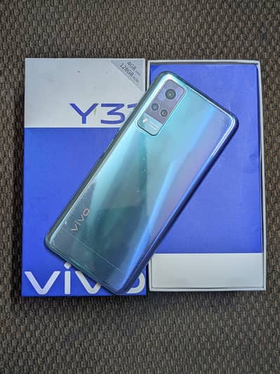 VIVO Y31 4/128 10/10 CONDITION WITH COMPLETE BOX AND CHARGER