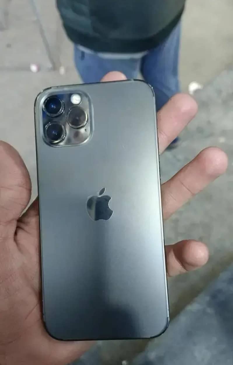 iphone 12pro 1