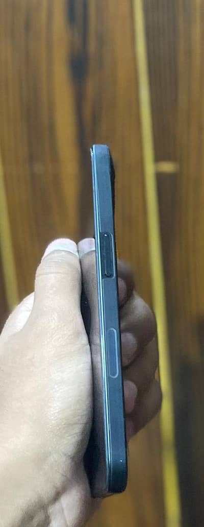 10/10 Executive Usage IPhone 13 128 GB PTA Approved