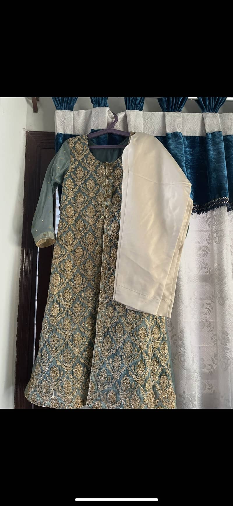 dresses 0