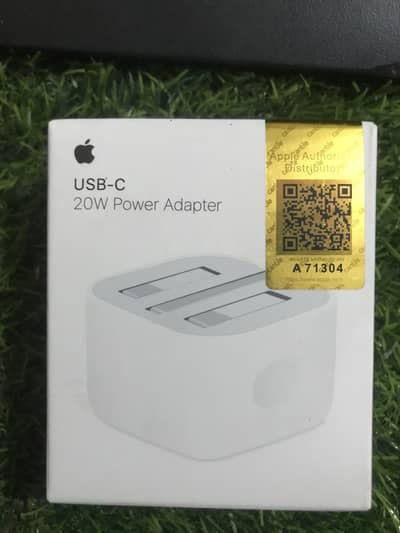 iPhone 20w 3 leg adapter