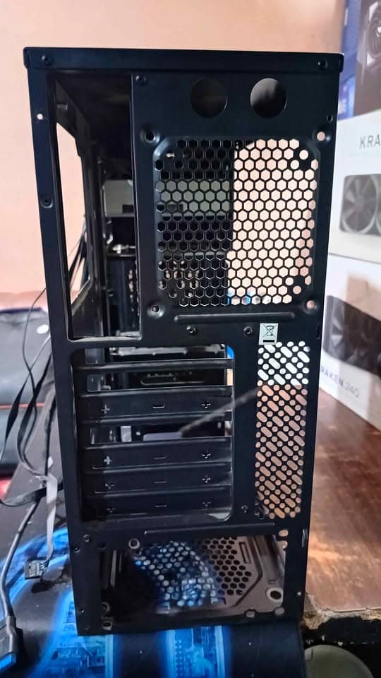 Antec computer pc tower case black only casing 4