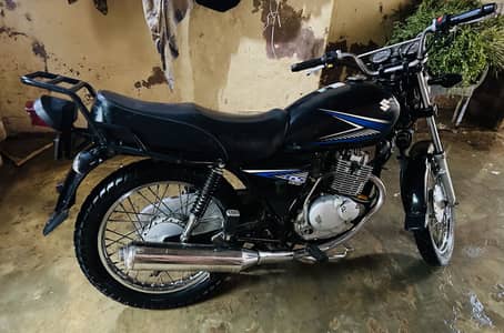 Suzuki gs150