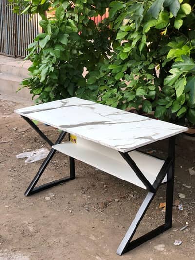 computer and laptop study table