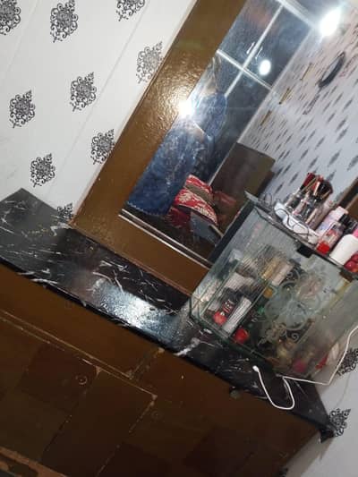 Bed Set With side table