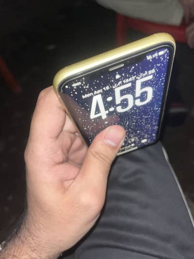 Iphone 11 PTA APROVED 128GB DUAL SIM actives physical & ESIM