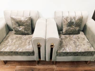 Seven Seater, Molty foam with Spring, Imported cloth