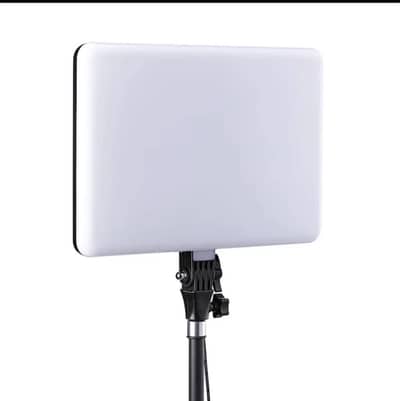 Best Studio Light For Professional Videos and Content