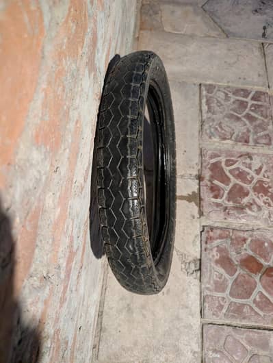 Honda 125 tyre for sale