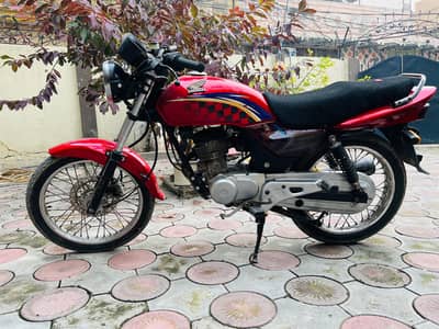 Honda deluxe 125 2013