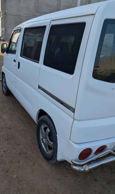 Nissan clipper 2009/2016