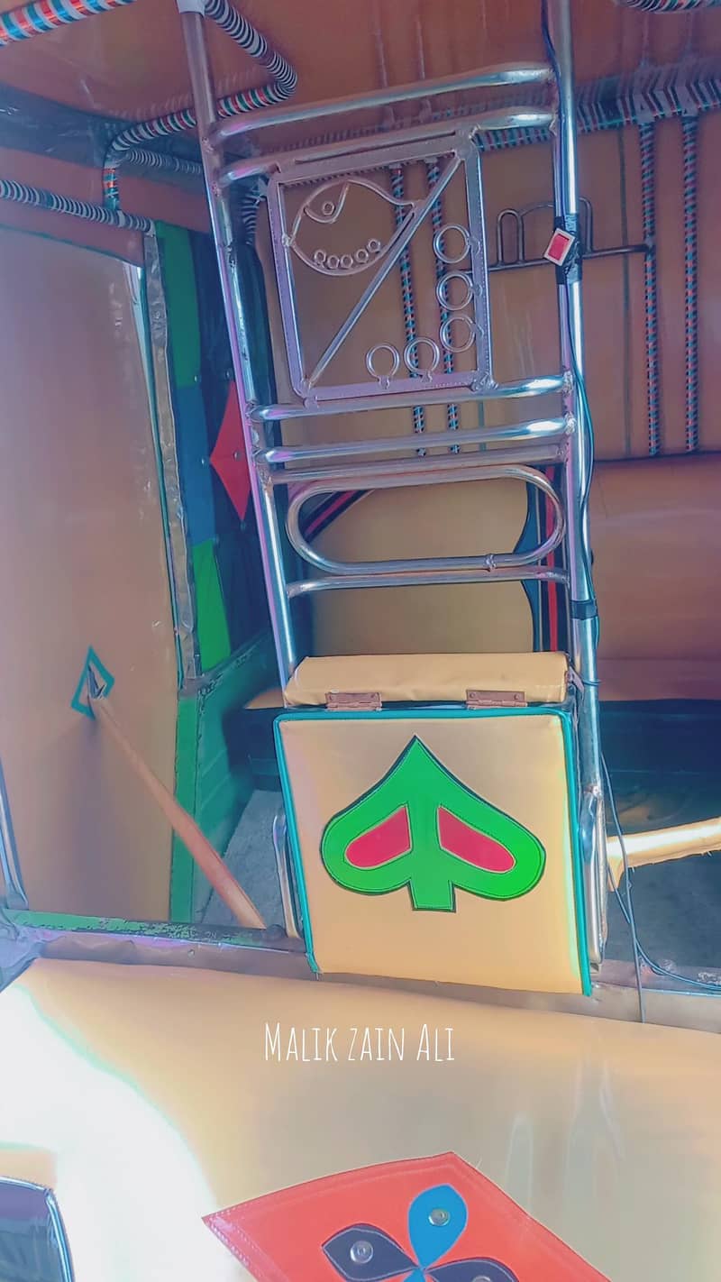 Auto ricksha. 7