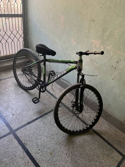cycle for sale with disk brake and shocks mudguard available