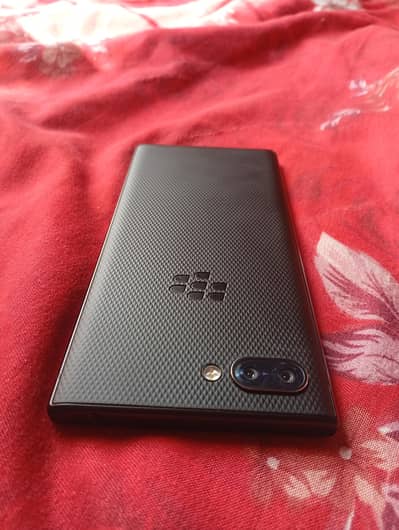 BlackBerry key 2 6gb64gb h 9.5/10 non PTA o3051o55 721