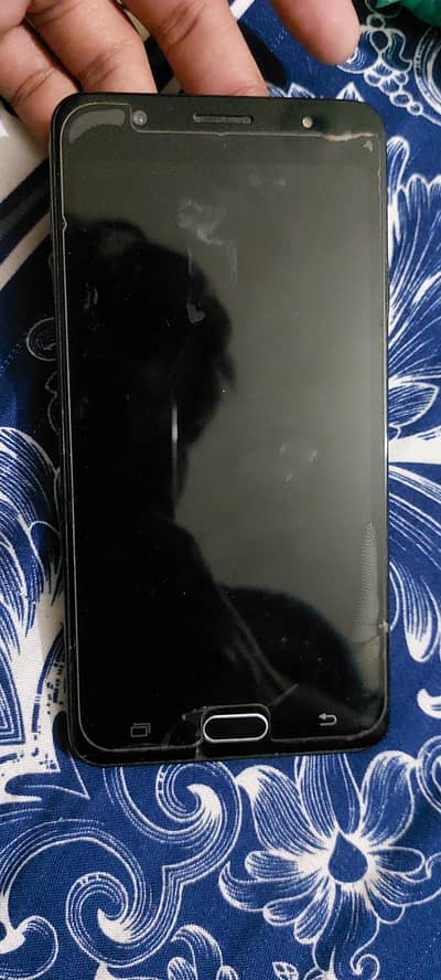 samsung j7 max 3/32 gb space ha watsapp number 03255942134