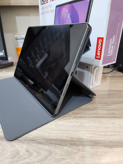 Selling Brand New Lenovo Idea Tab 11" AI Tablet – Students - 5G