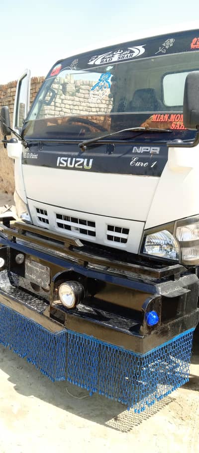 lasbala number NPR 2018 model oil tanker 10000 litre