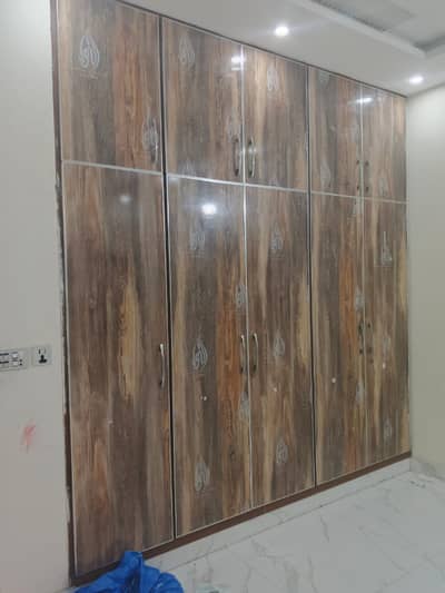 1 Kanal upper Portion for rent