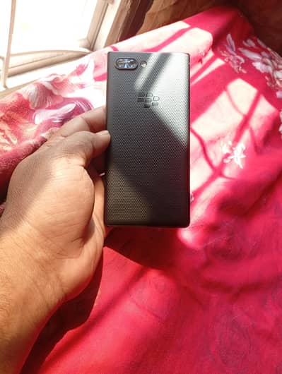 BlackBerry key 2 6gb64gb 9.5/ 10 h non PTA 03o51055 721