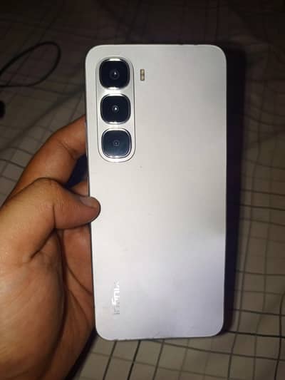 Infinix Hot 60i Read Ad