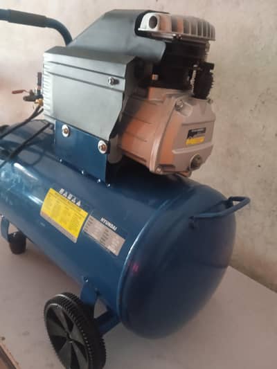 HYUNDAI AIR COMPRESSOR 50 ml used just 10 days