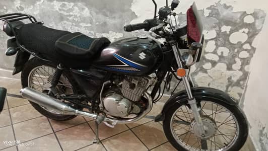 Suzuki GS 150