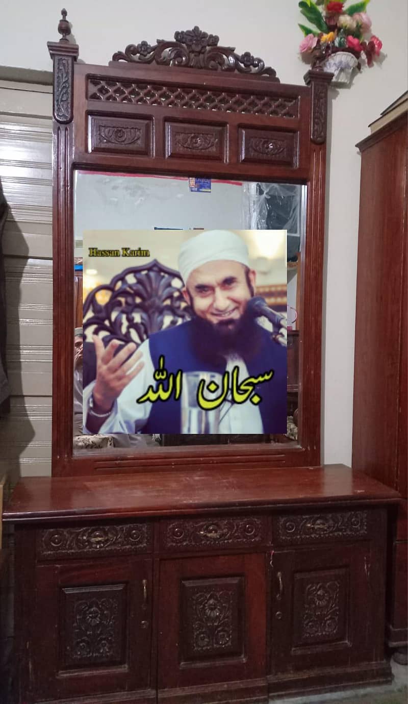 ڈریسنگ ٹیبل فار سیل۔ 0