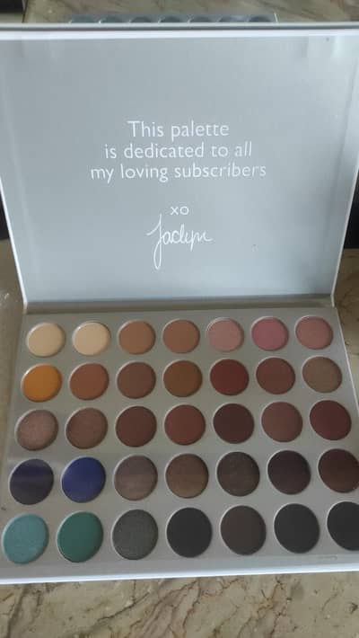 100% Original Brand New Makeup Palettes for Sale | Luxury Imported
