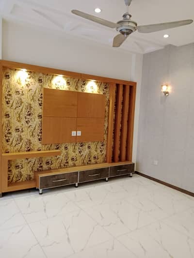 1 Kanal House For Rent In DHA Phase 5 Prime Location House
