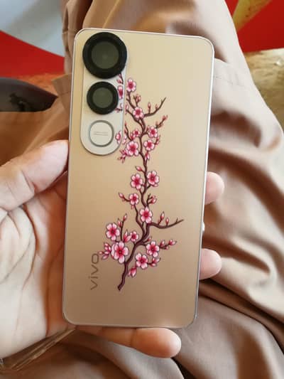 v50 lite 5G 12+12 ram 256 rom